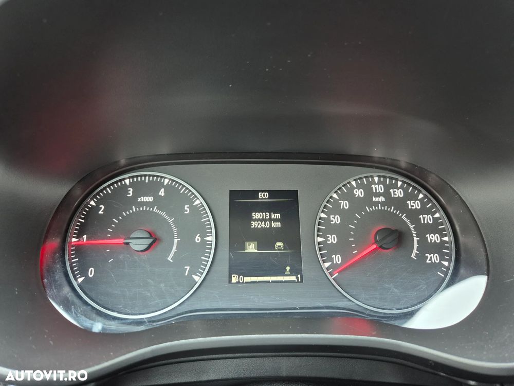 Dacia Sandero TCe 90 MT5 Expression - 19