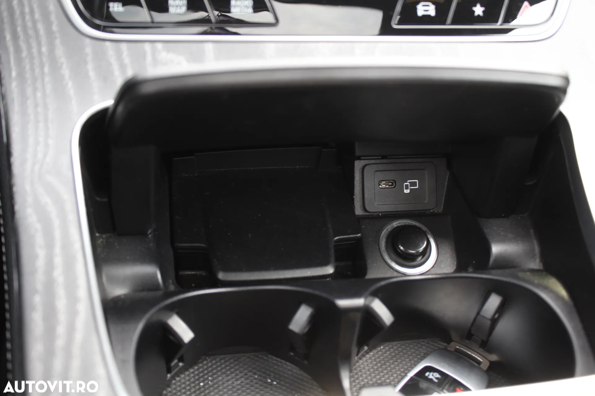 Mercedes-Benz E 300 Aut. - 9