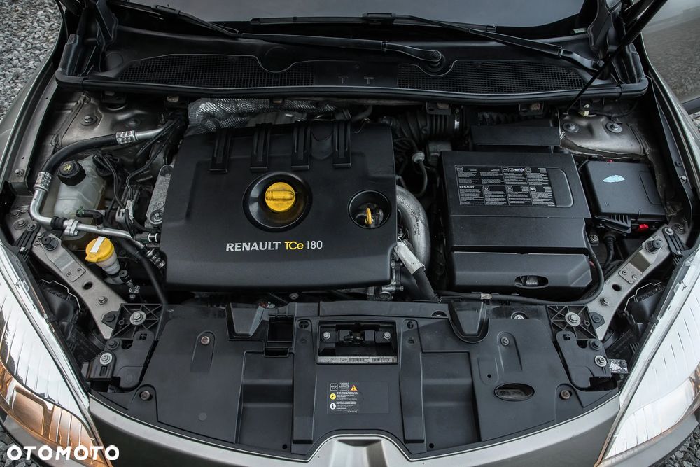 Renault Megane TCe 180 Dynamique - 38