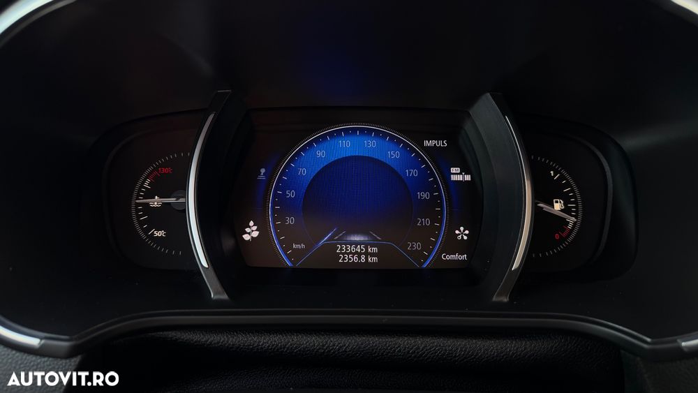 Renault Megane ENERGY dCi 130 INTENS - 25