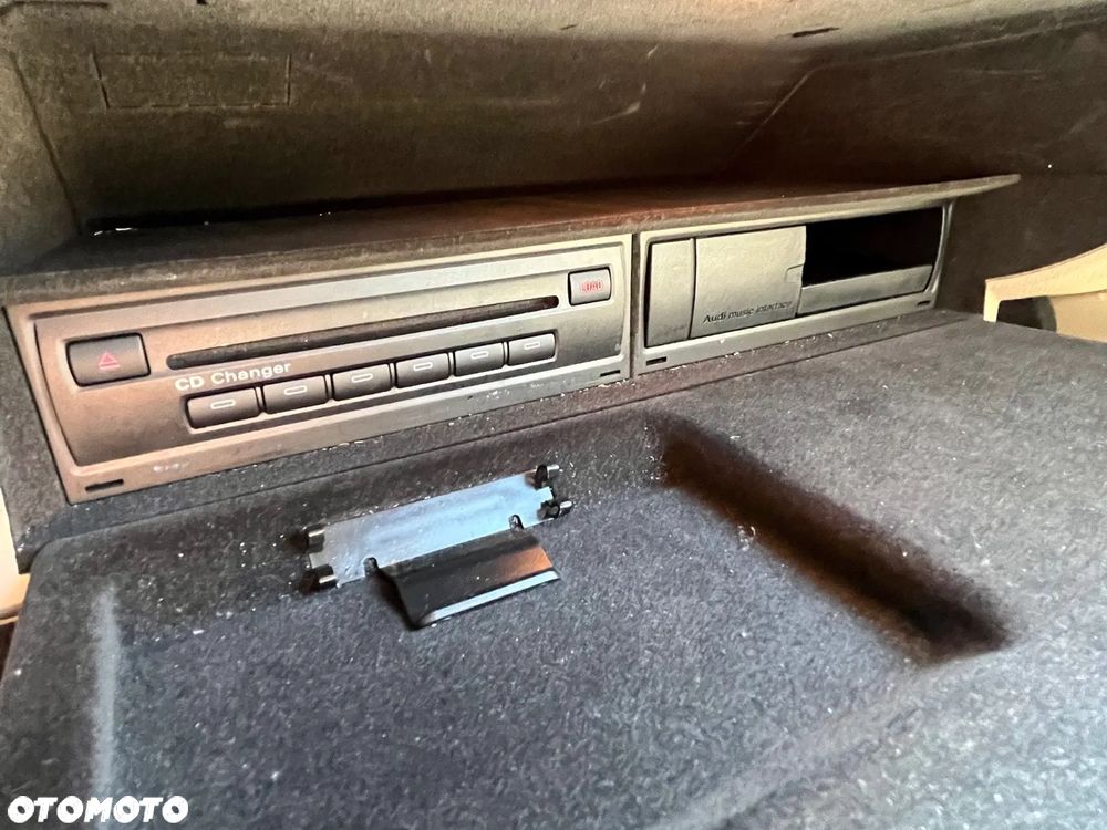 Audi A6 Avant 3.2 FSI tiptronic quattro - 24