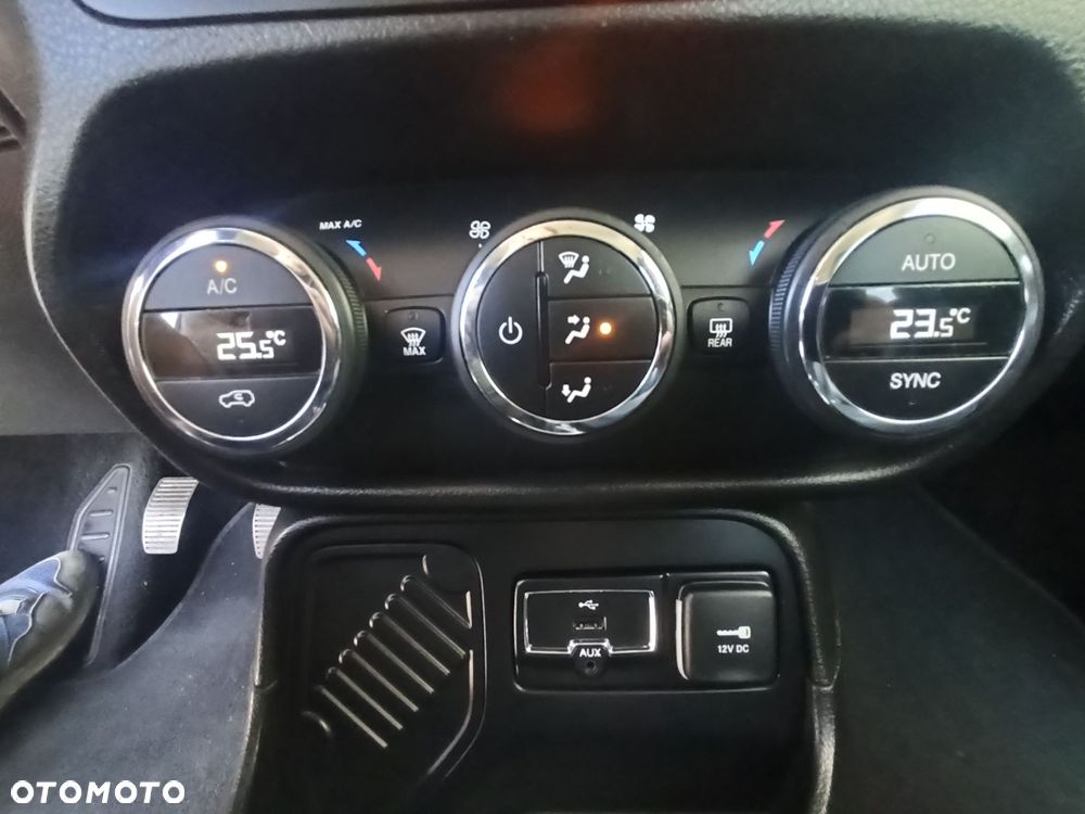 Jeep Renegade - 10