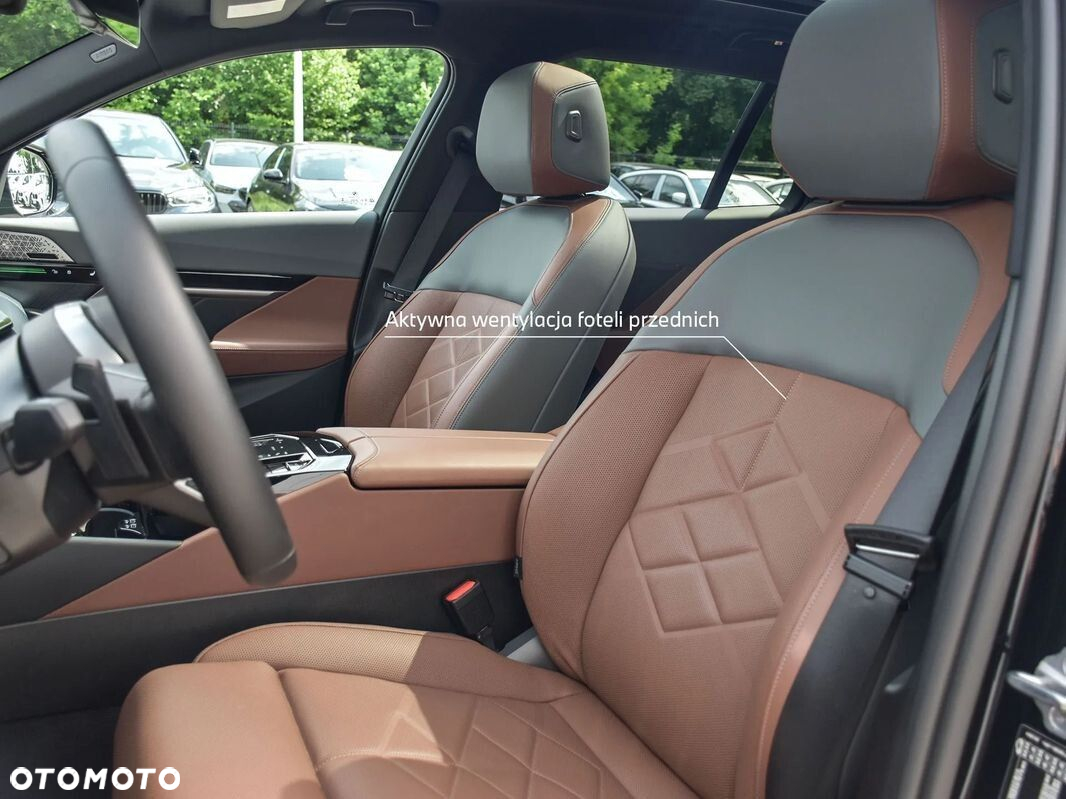 BMW Seria 5 - 25