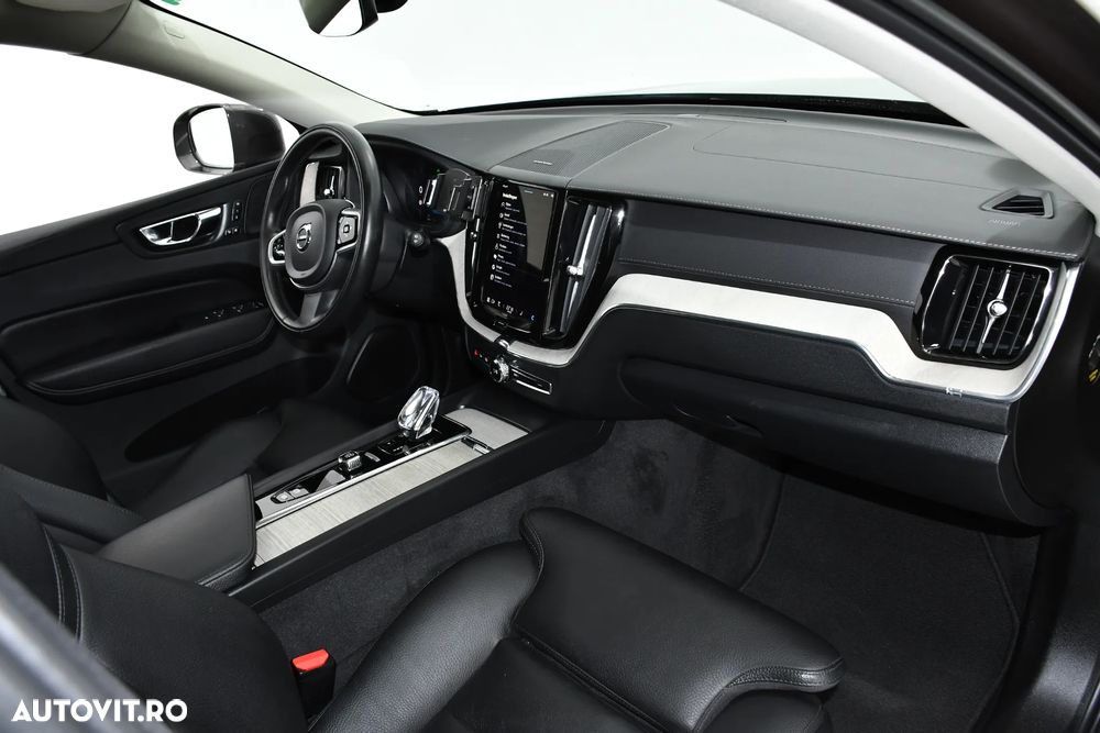 Volvo XC 60 T6 AWD Recharge Geartronic Inscription - 12