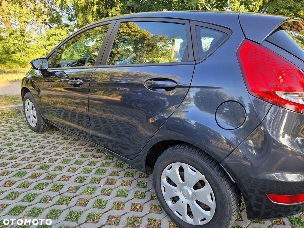 Ford Fiesta 1.25 Trend - 22
