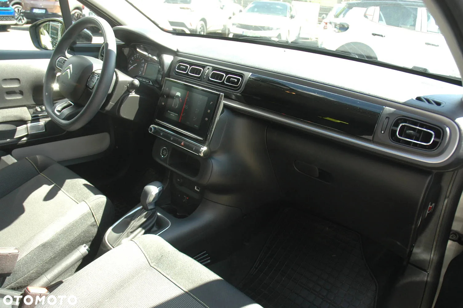 Citroën C3 1.2 PureTech Max EAT6 - 7