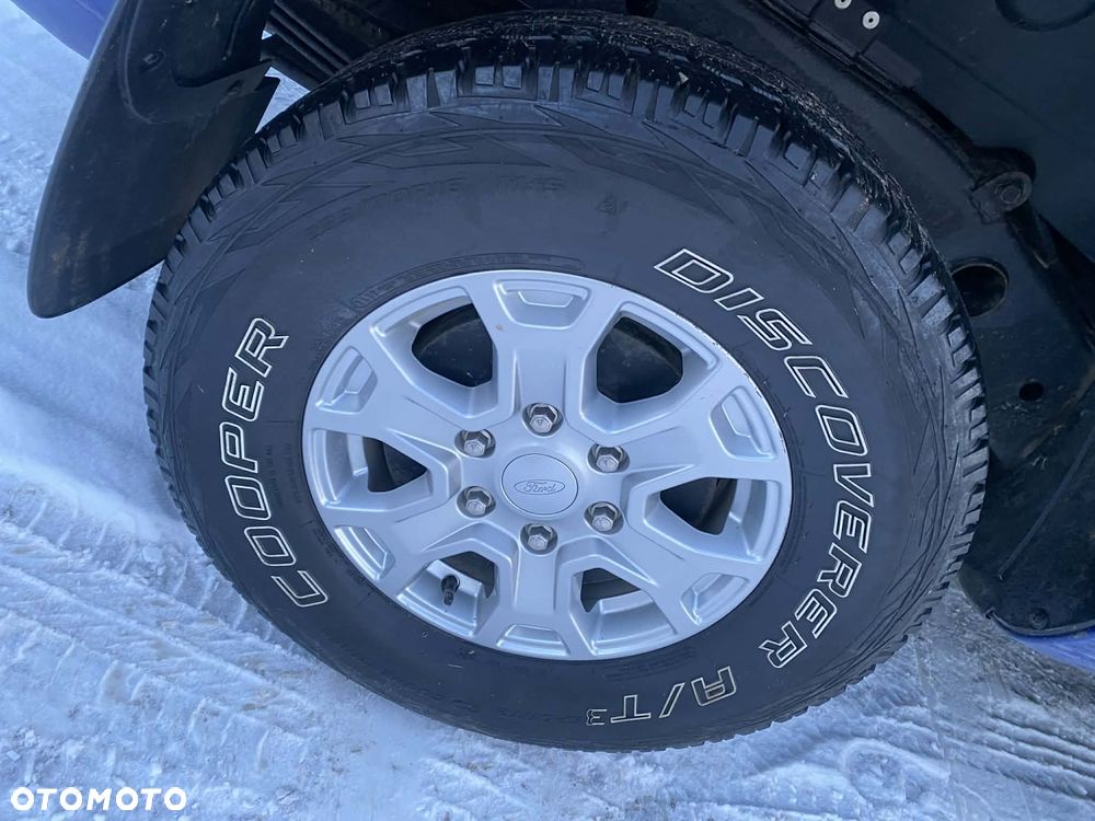 Ford Ranger XLT - 22