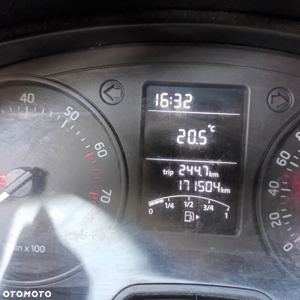 Skoda RAPID - 20
