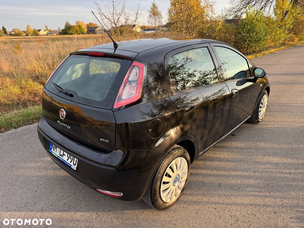 Fiat Punto Evo 1.4 8V MyLife Start&Stop - 4