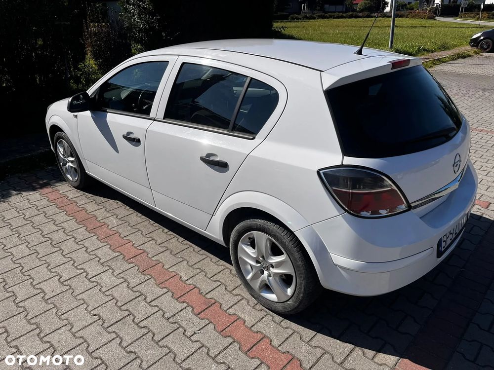 Opel Astra 1.4 - 4