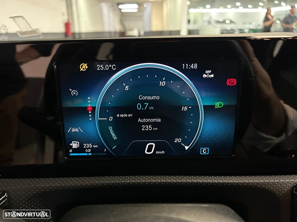 Mercedes-Benz A 160 AMG Line - 23