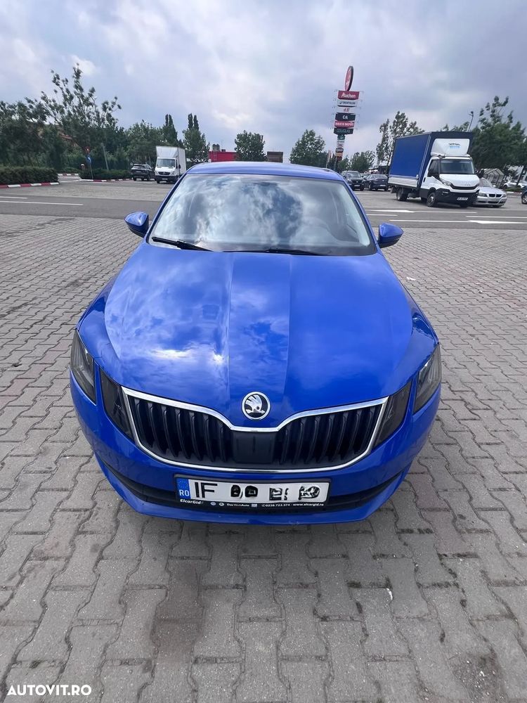 SKODA Octavia 2019 — imagine 4