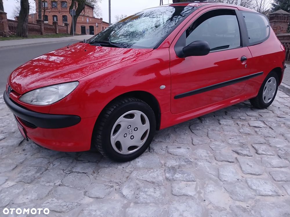Peugeot 206 - 25