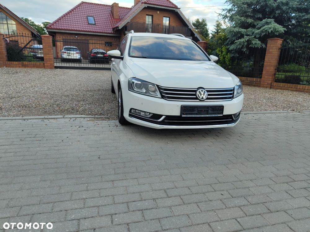Volkswagen Passat - 22