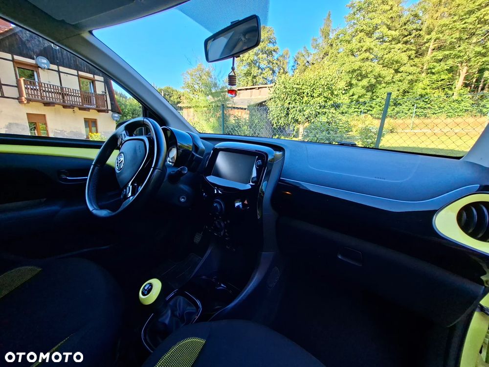 Toyota Aygo 1.0 VVT-i Sprint EU6 - 28