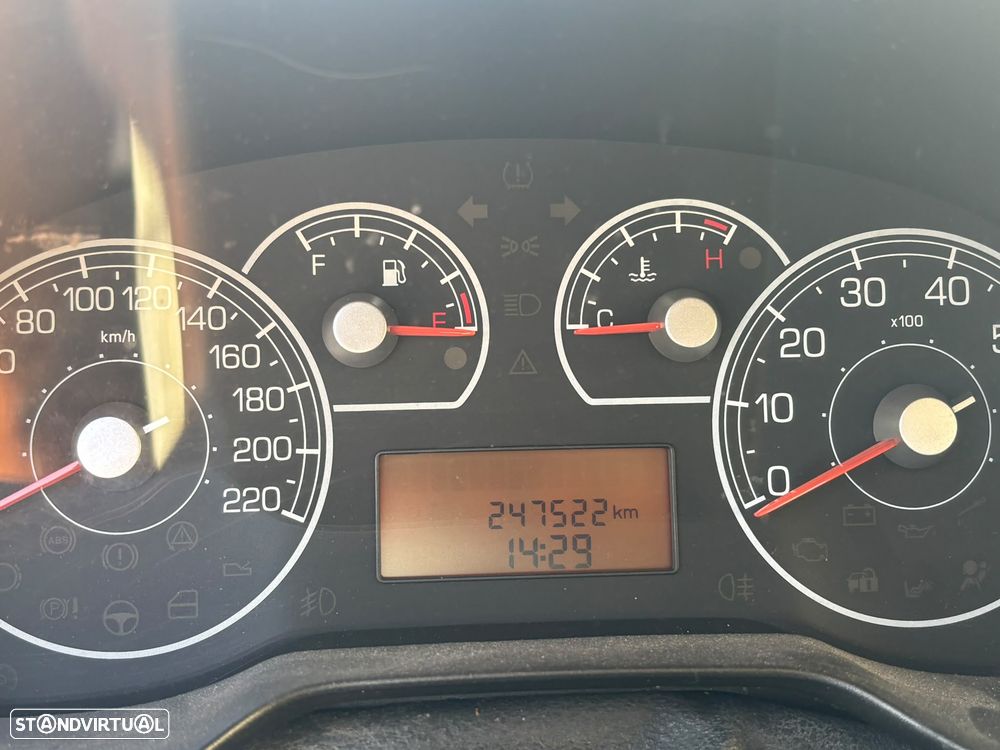 Fiat Grande Punto 1.3 Multijet 16V Dynamic - 9