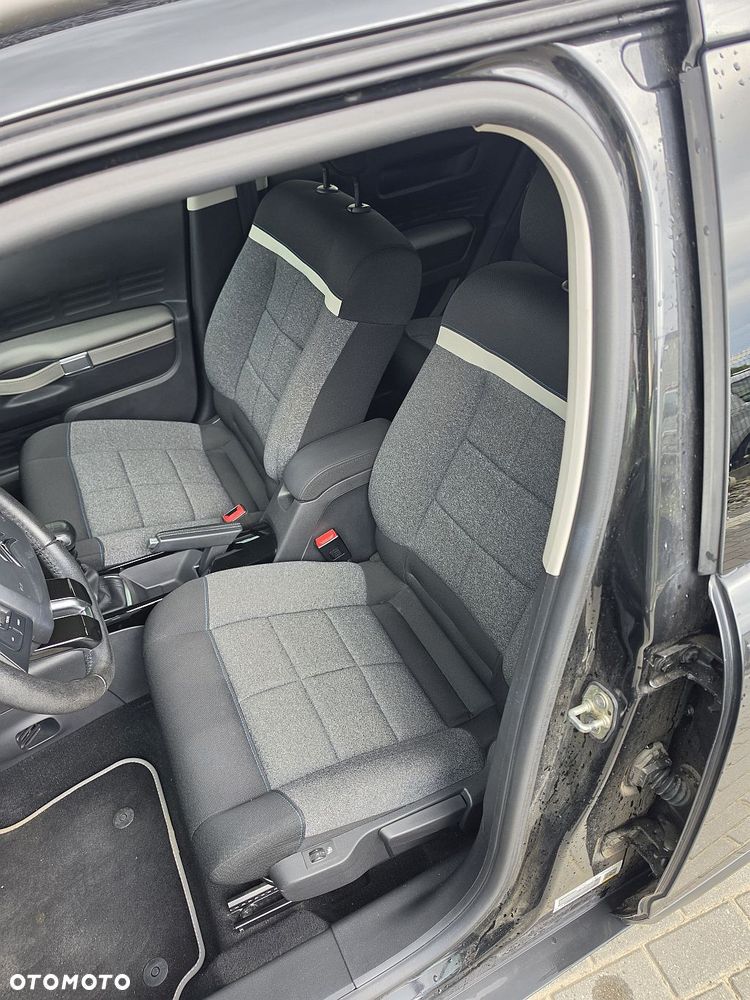 Citroën C4 Cactus 1.2 PureTech Shine S&S - 18