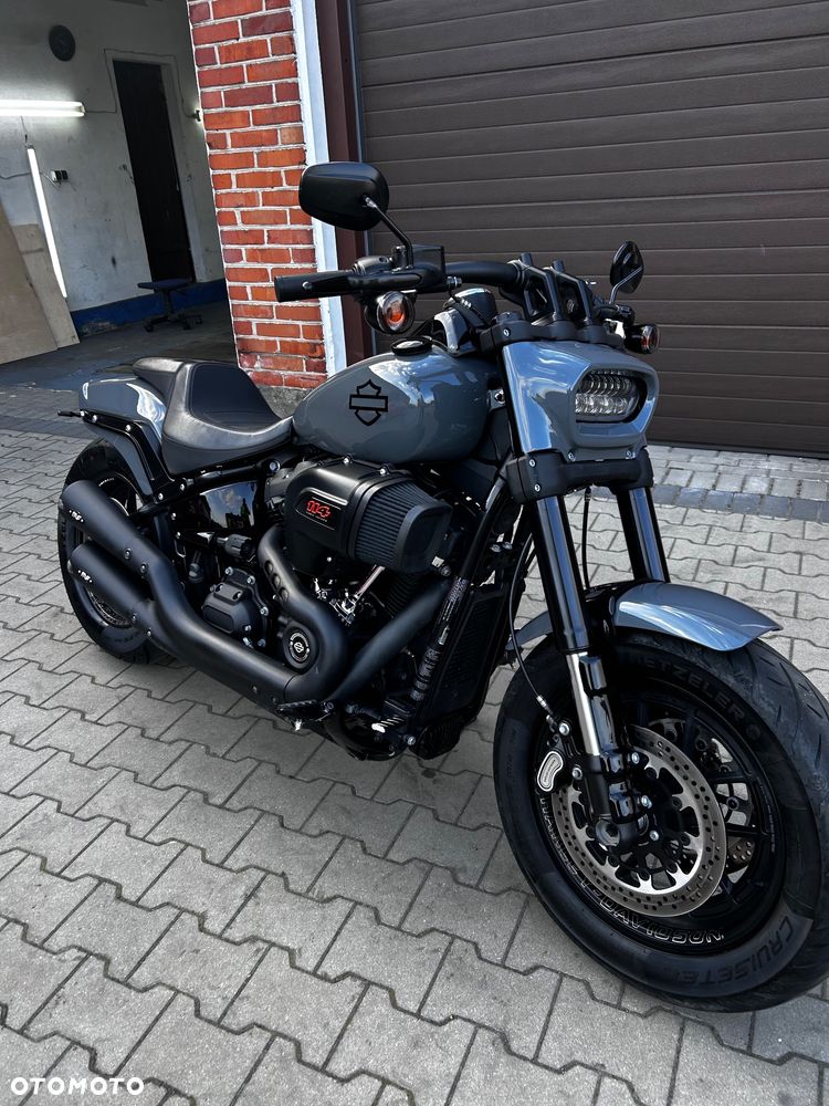 Harley-Davidson Softail Fat Bob - 1