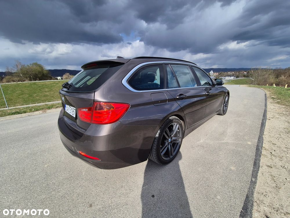 BMW Seria 3 320d Efficient Dynamic Edition - 8