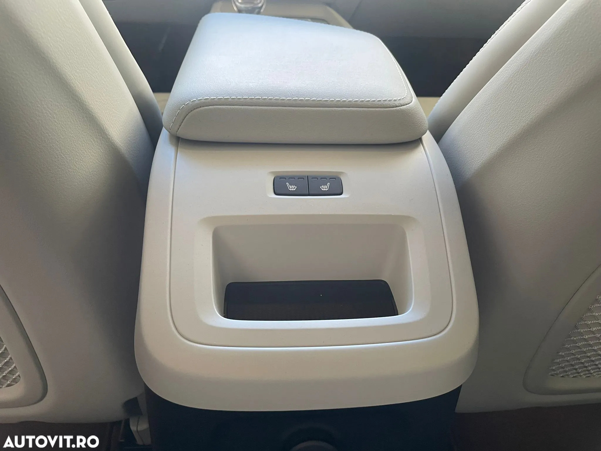 Volvo XC 60 T6 AWD AT PHEV Plus Bright - 18