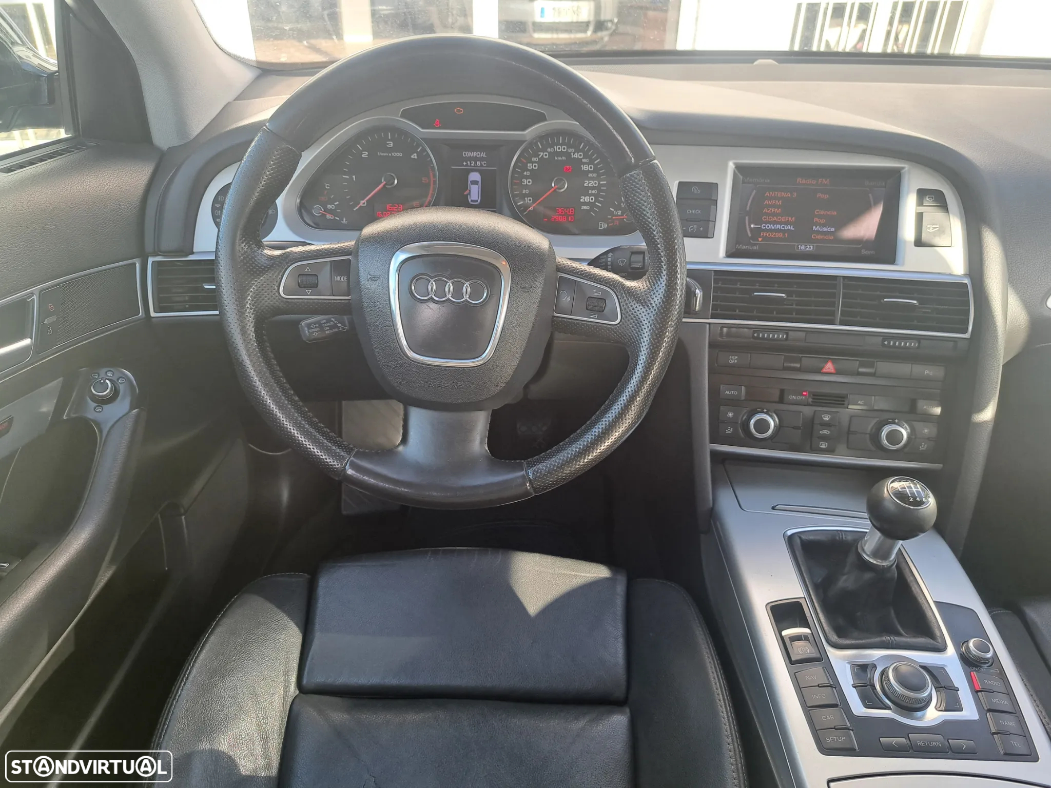 Audi A6 Avant 2.0 TDI Sport - 32