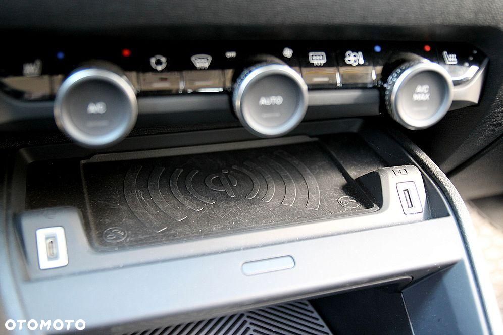 Citroën C4 1.2 PureTech Max S&S EAT8 - 32