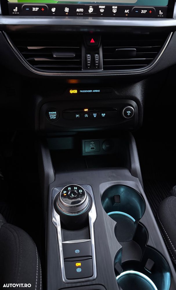 Ford Focus 1.5 EcoBlue 8AT Active - 27