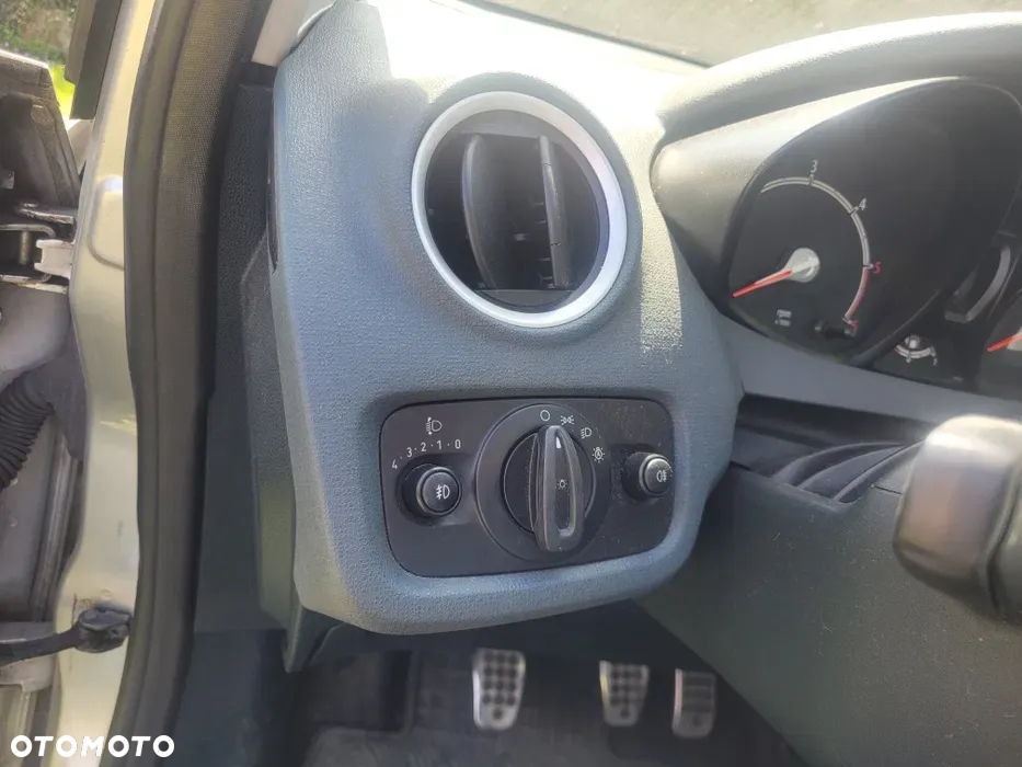 Ford Fiesta - 3
