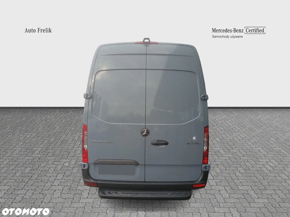 Mercedes-Benz Sprinter 317 - 5
