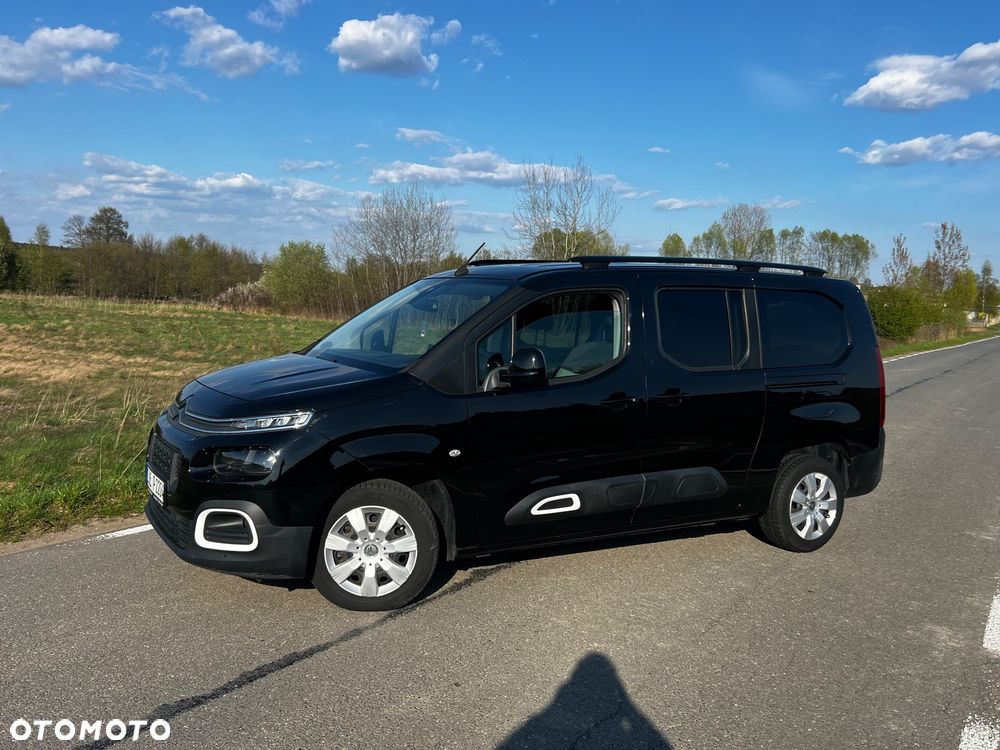 Citroën Berlingo XL 7-Sitzer BlueHDi 130 SHINE - 2