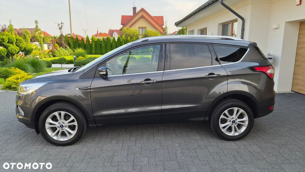 Ford Kuga 1.5 EcoBoost 2x4 Titanium - 29