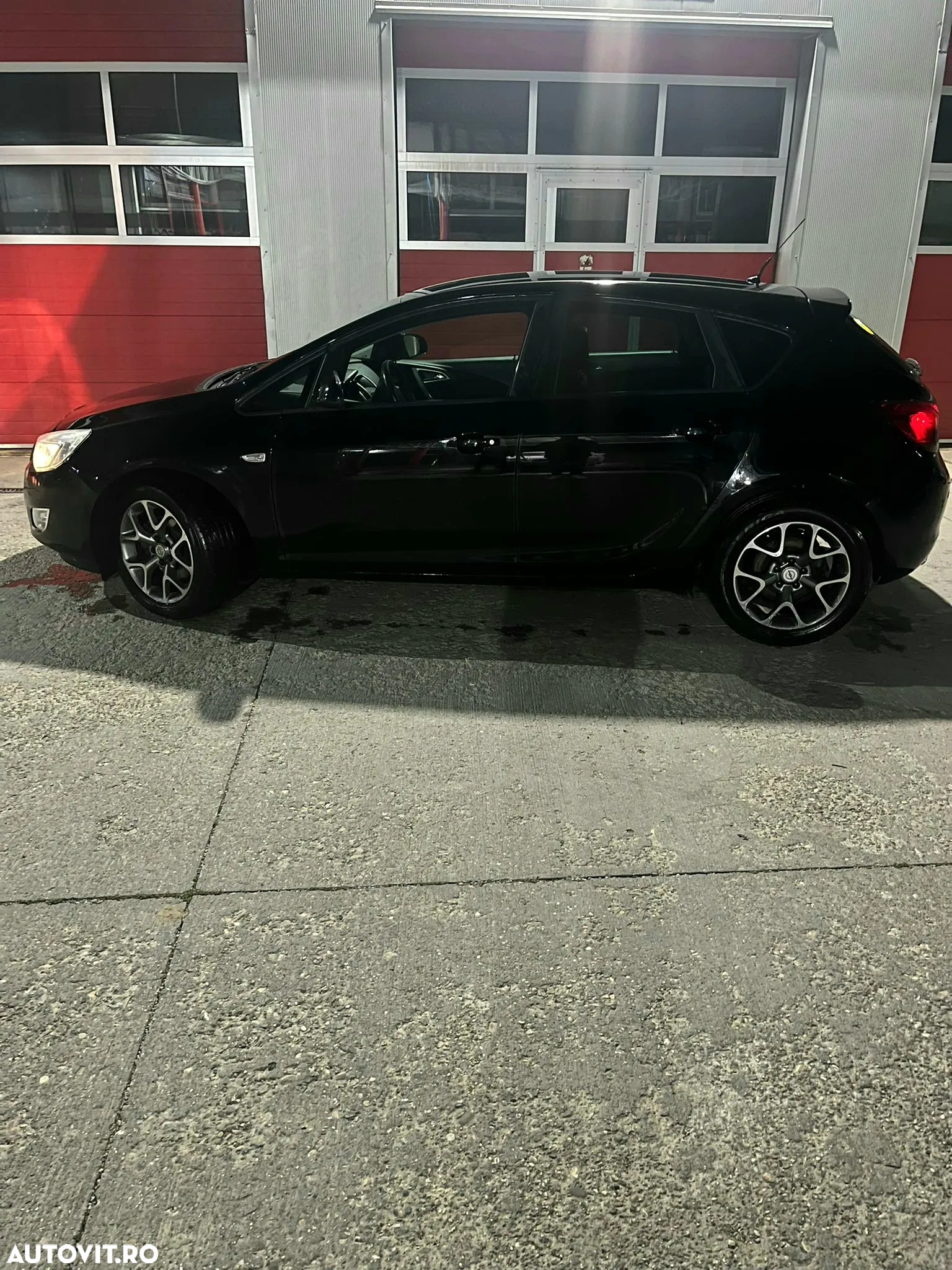 Opel Astra 2.0 CDTI Cosmo - 13