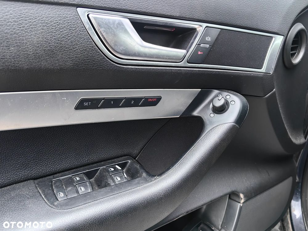 Audi A6 Avant 3.0 TDI Quattro Tiptronic - 16