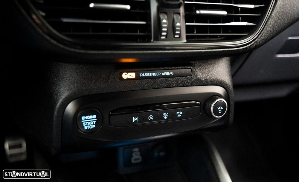 Ford Focus 1.0 EcoBoost MHEV ST-Line Style SIP - 10