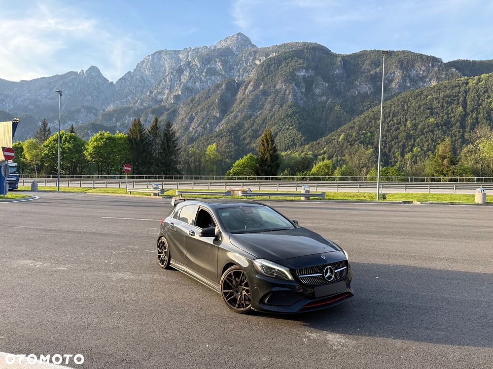 Mercedes-Benz Klasa A 250 4-Matic Sport - 1