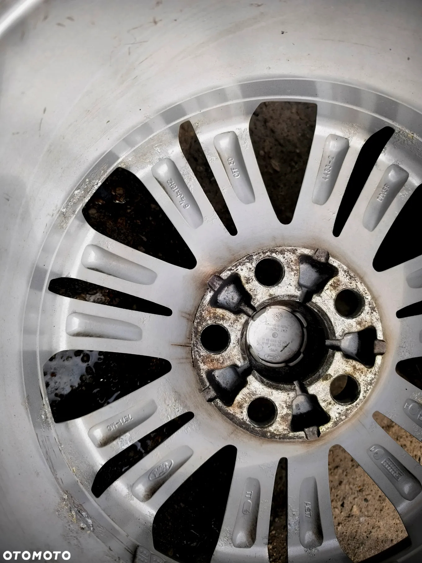 5x108 Felgi Aluminiowe Alufelgi 16 Koła FORD MONDEO MK3 MK4 FOCUS CMAX SMAX GALAXY II 2 KUGA TOURNEO TRANSIT CONNECT VOLVO C30 V40 S40 V50 Legnica ALU-RAD 215/55 - 12