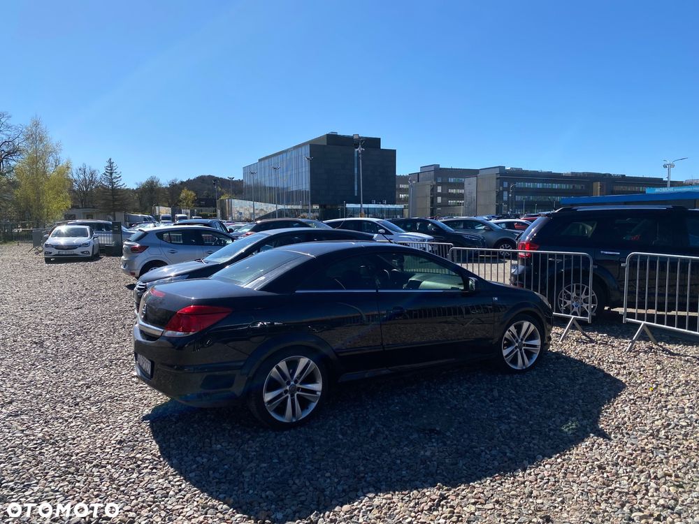 Opel Astra 1.9 CDTI Edition - 11