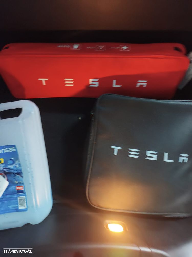 Tesla Model 3 Long-Range Dual Motor AWD - 18