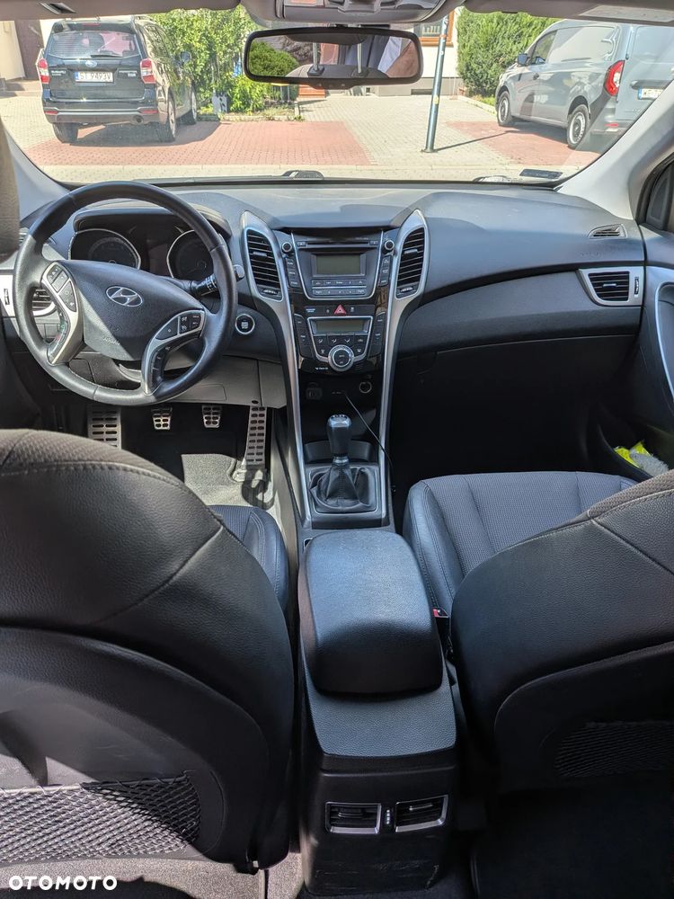 Hyundai i30 1.6 GDI Style - 12