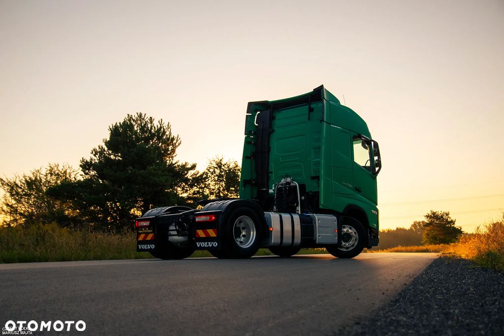 Volvo FH4 500 I-SAVE 2022r Salon PL waga: 6.900KG STANDARD VEB+ Felgi ALU - 2