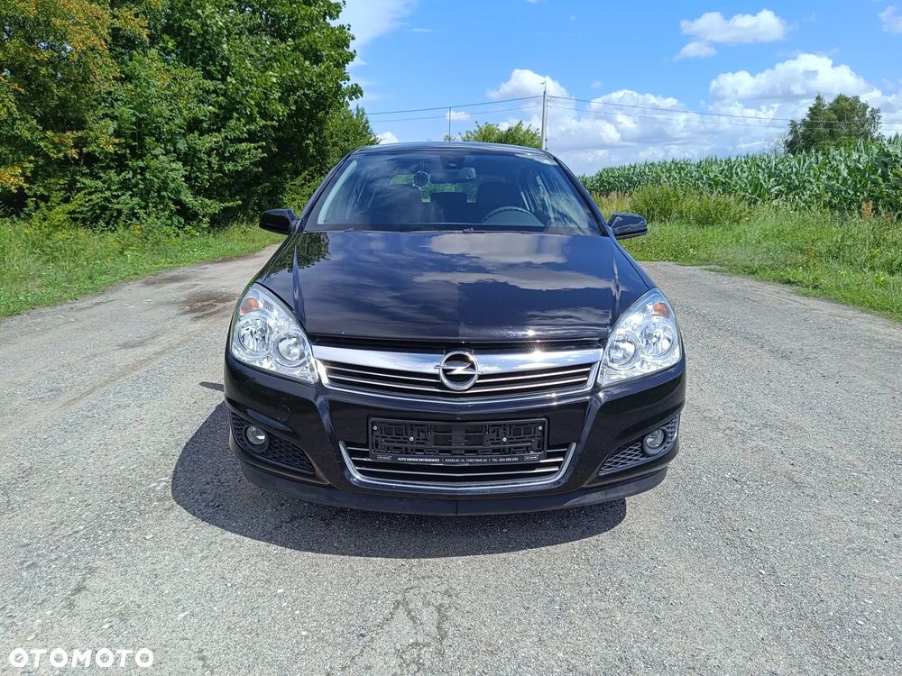 Opel Astra 1.4 NJoy - 2