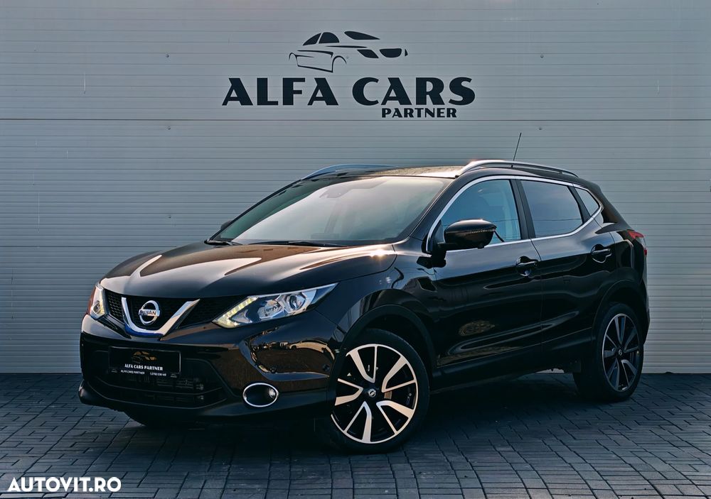 Nissan Qashqai 1.6 DCI Xtronic TEKNA - 1