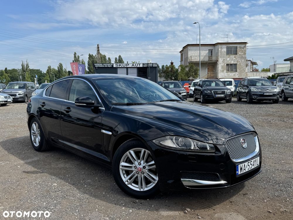 Jaguar XF 2.2 D Premium Luxury - 3