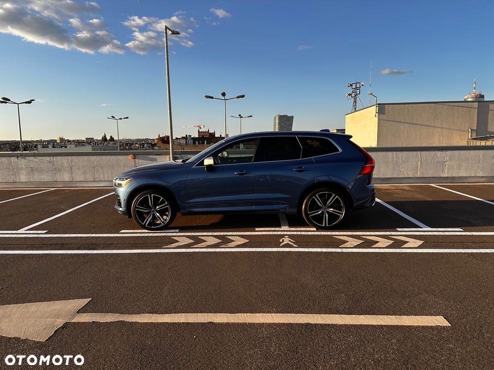 Volvo XC 60 T5 AWD R-Design - 2