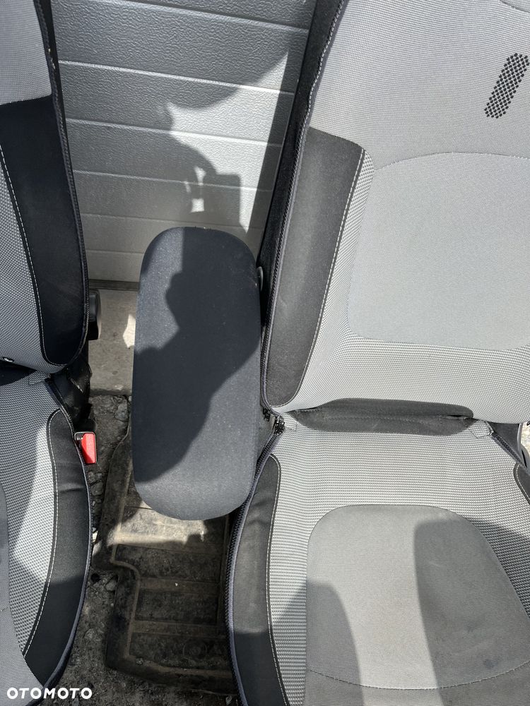 Fotele komplet wnętrze Renault Captur - 11