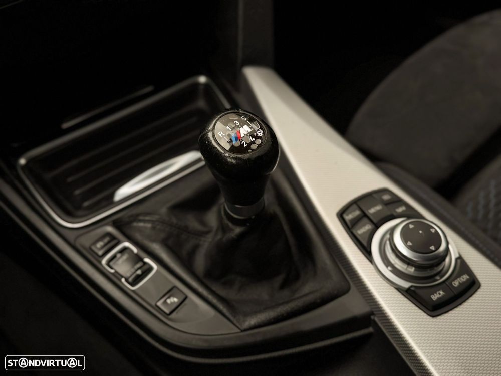 BMW 320 d Touring Pack M - 47