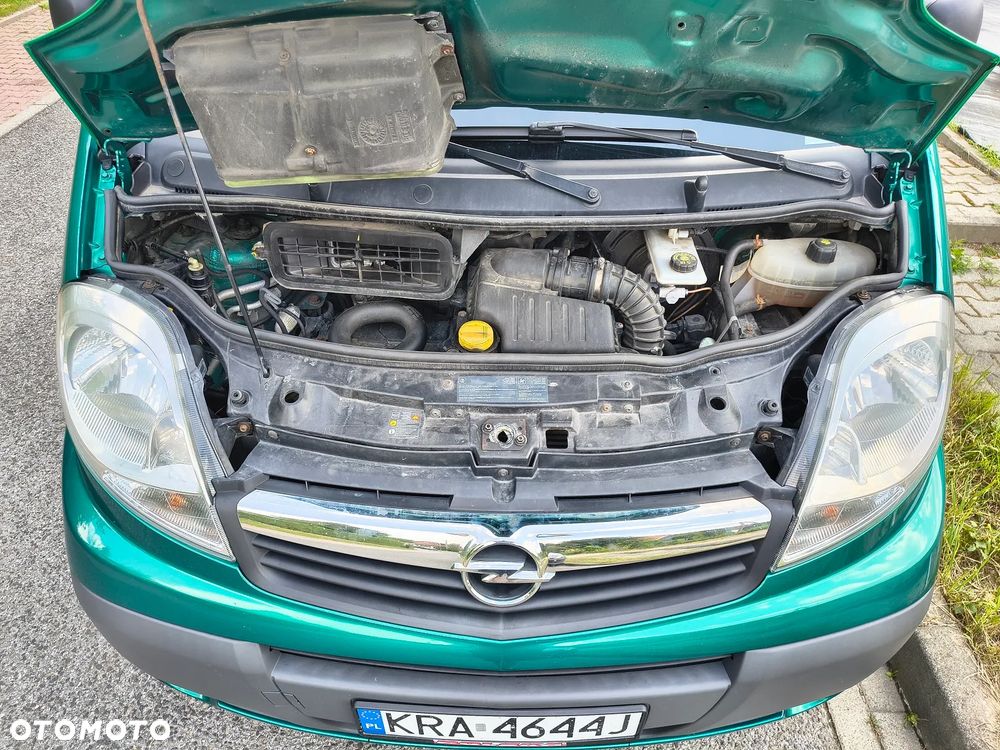 Opel Vivaro - 15