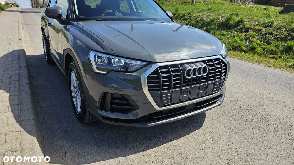 Audi Q3 35 TFSI S tronic - 3