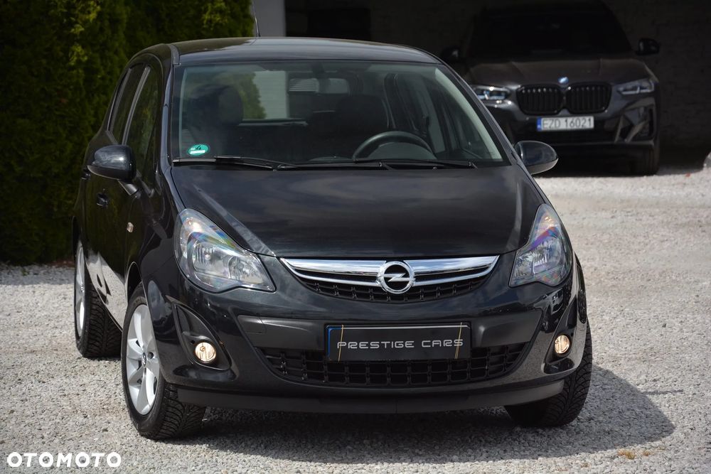 Opel Corsa 1.4 16V EcoFLEX Start-Stop Innovation - 1