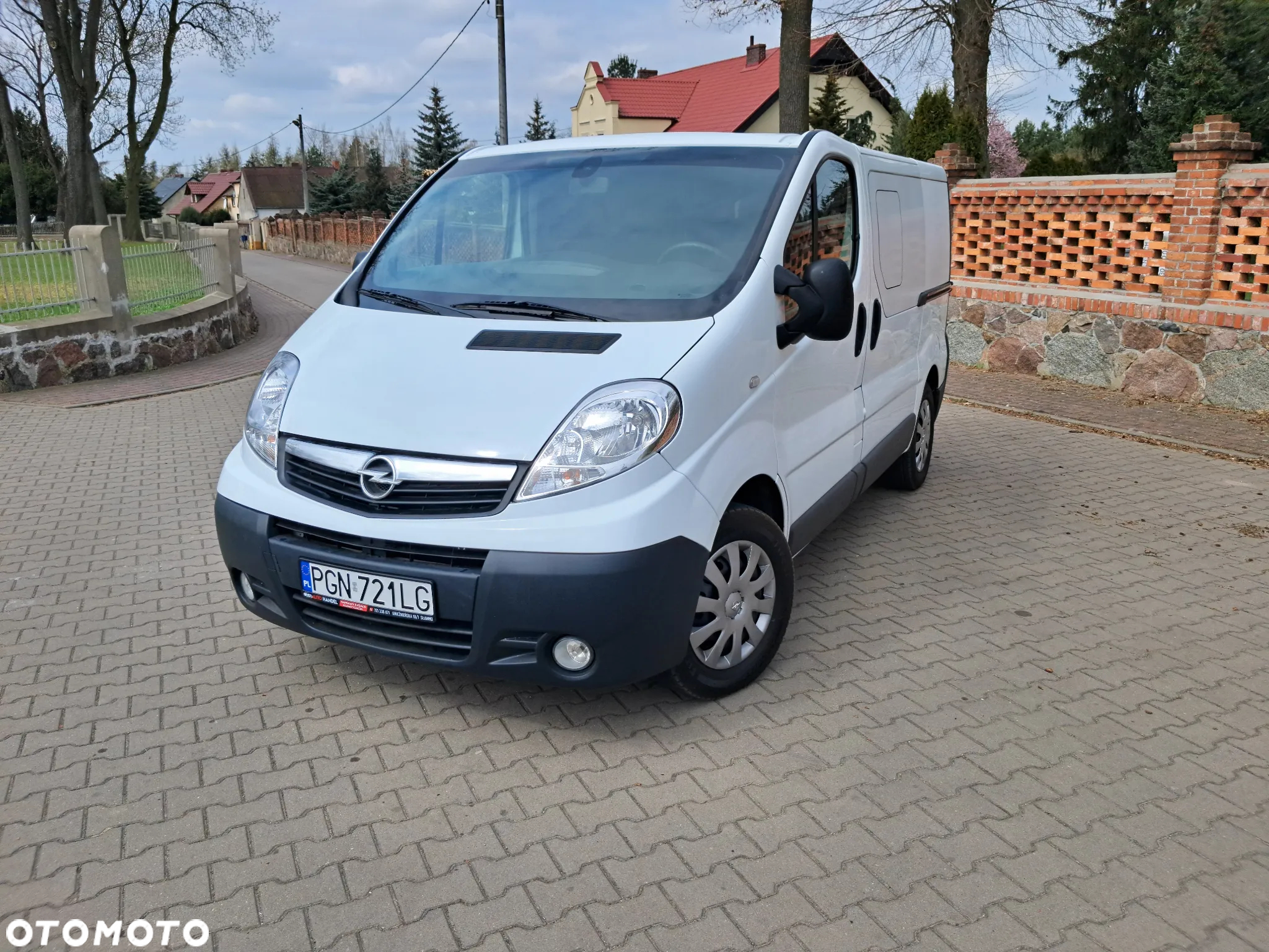 Opel Vivaro - 15